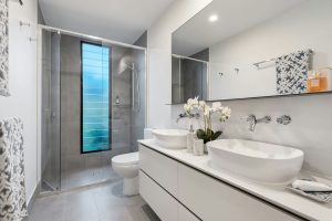 Frameless Shower Doors: A Sleek Upgrade for Modern Bathrooms